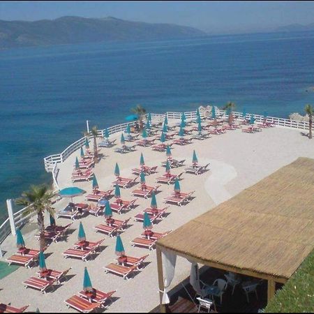 Hotel Roi Radhimë Exteriér fotografie
