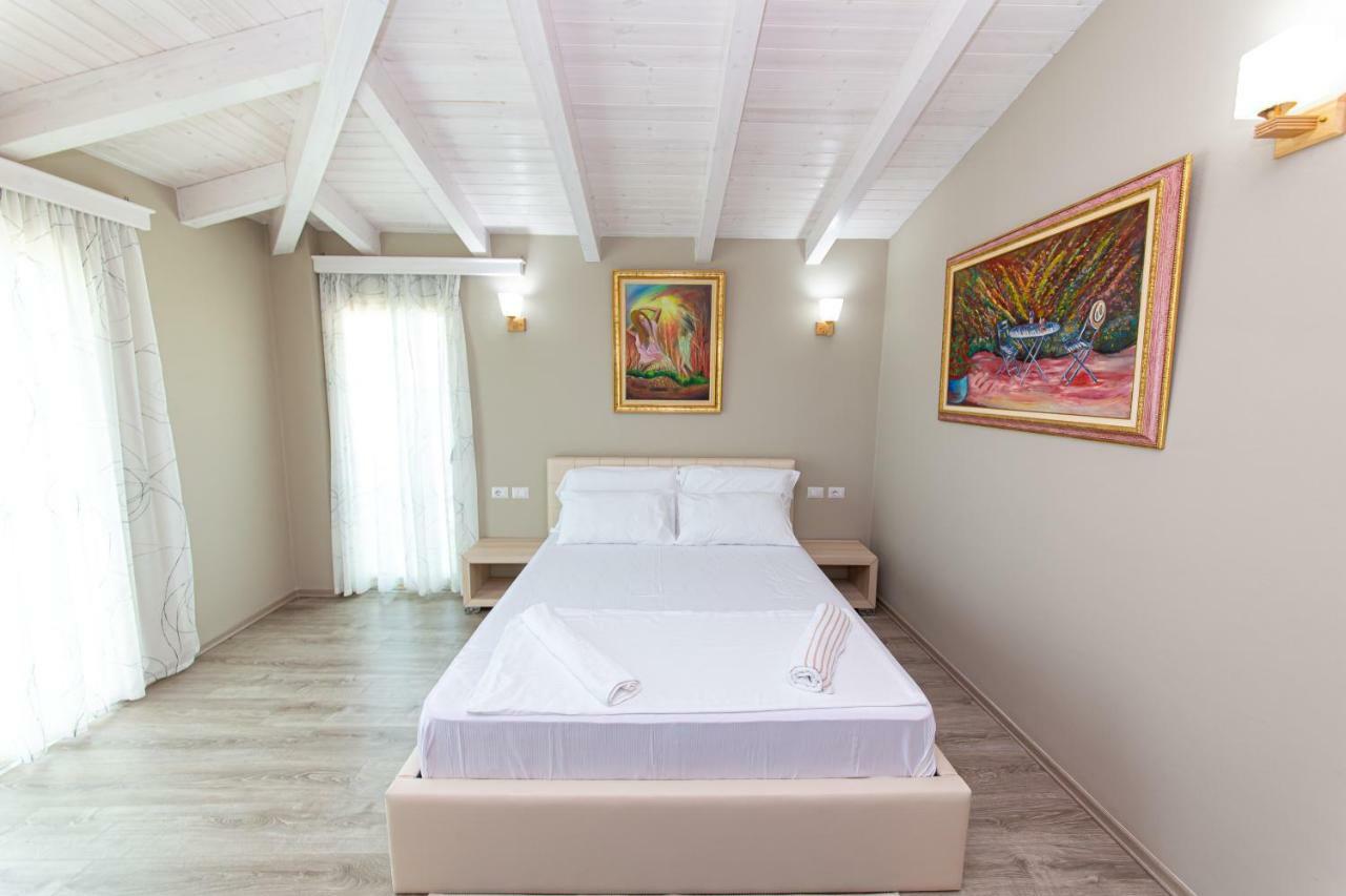 Hotel Roi Radhimë Exteriér fotografie