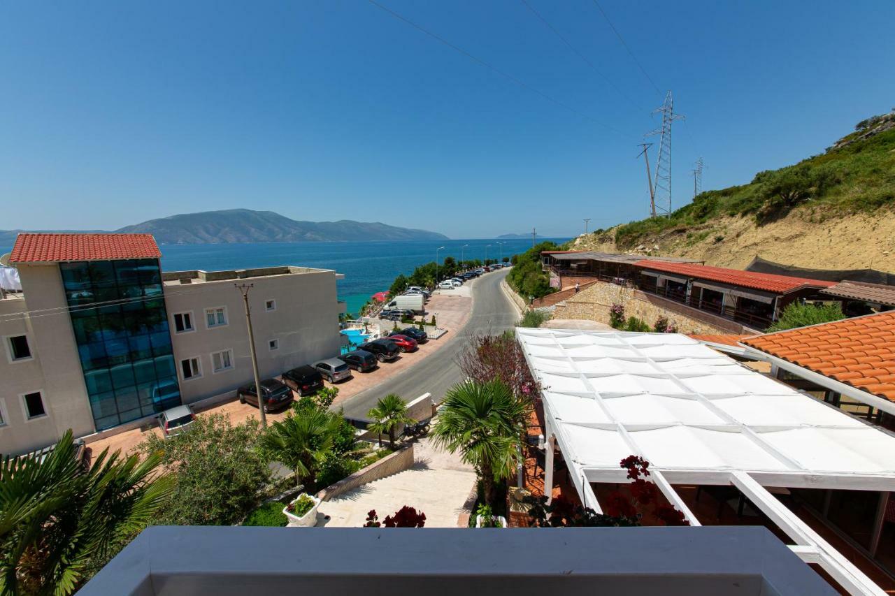 Hotel Roi Radhimë Exteriér fotografie